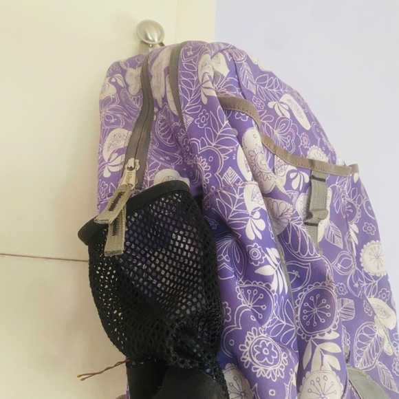 L.L Bean Backpack - Picture 3 of 7